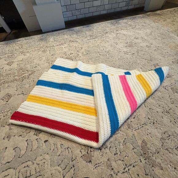 Handmade VTG White Pink Yellow Blue Afghan Blanket Soft Retro 34 in x 35 in - Picture 2 of 6